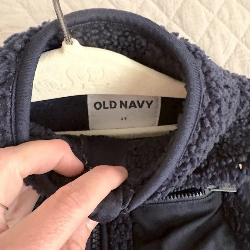 Old Navy Kids Black Puffer Vest + Navy Sherpa Vest Set